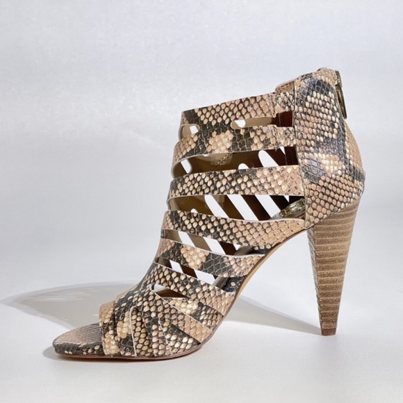 Vince Camuto shoes Size 8M Amendia Natural warm Roccia Leather - Picture 2 of 10